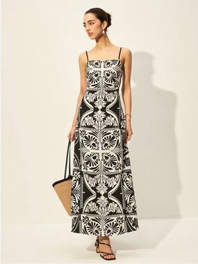 Commense Black and White Floral Tile Maxi Dress